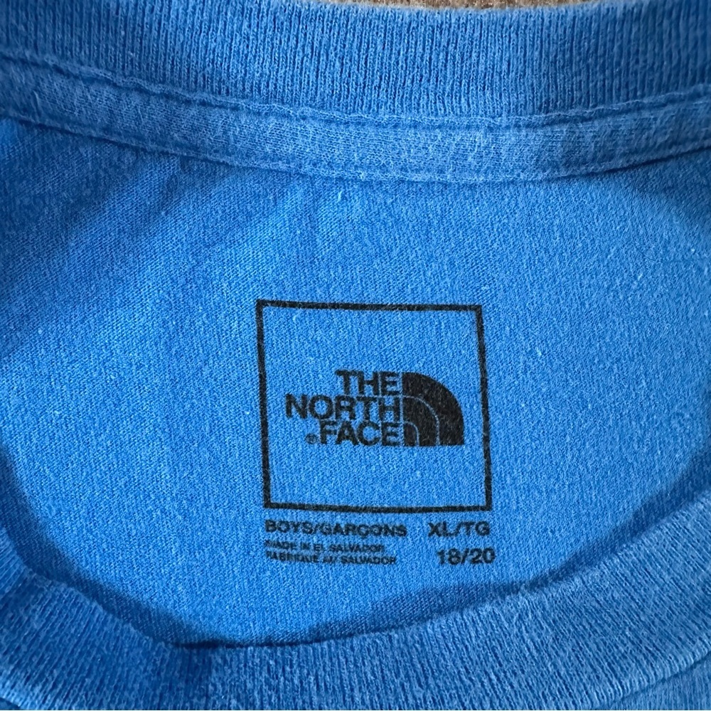 The North Face Boys XL 18/20 Blue Long Sleeve Logo Tee Shirt Outdoor Casual - Picture 3 of 4